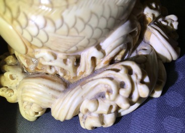 A fine Chinese carved ivory figure of Li Tieguai, 18/19th C.