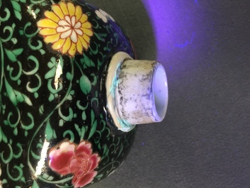 A square Chinese famille rose black-ground flask, Yongzheng/Qianlong
