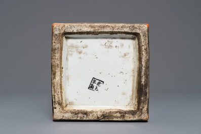 A square Chinese famille rose vase with figures, 19th C.
