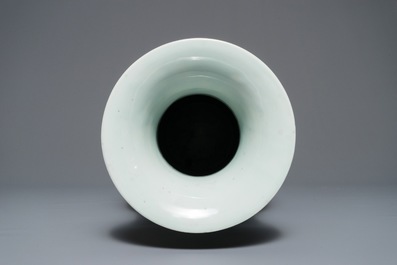 A Chinese famille rose two-sided design vase, 19/20th C.