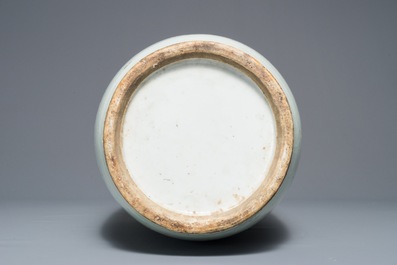 A Chinese famille rose 'Immortals' vase, 19/20th C.