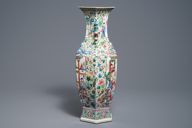A Chinese famille rose hexagonal vase with figural design, 19th C.