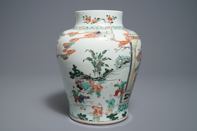 A Chinese famille verte Kangxi-style vase, 19/20th C.