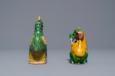 Two Chinese verte biscuit waterdroppers shaped as a rooster and a lion, Kangxi