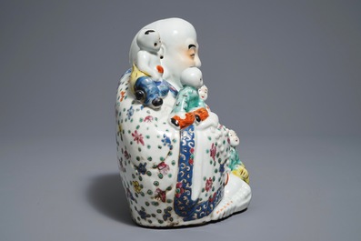 A Chinese famille rose model of Buddha, 19/20th C.