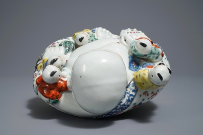 A Chinese famille rose model of Buddha, 19/20th C.