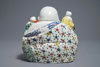 A Chinese famille rose model of Buddha, 19/20th C.