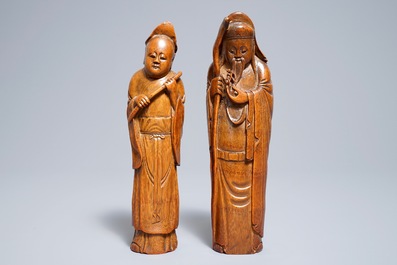 Twee Chinese bamboe figuren, 19e eeuw