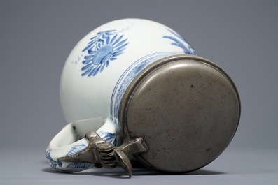 A Japanese blue and white pewter-mounted Arita jug, Edo, 17/18th C.