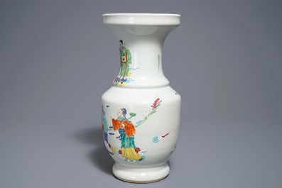 A fine Chinese famille rose 'Immortals' vase, Yongzheng