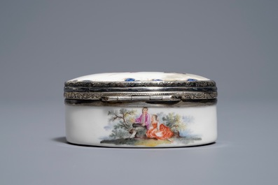A gilt silver-mounted porcelain snuff box and cover, France or Germany, 18th C.