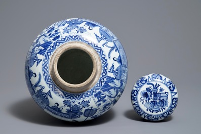A large Chinese blue and white 'ladies' jar and cover, Kangxi
