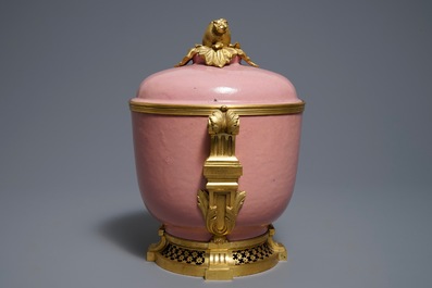 A gilt bronze-mounted monochrome pink bowl and cover, Samson, Paris, 19th C.