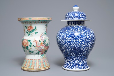 Two Chinese famille rose and blue and white vases and a dish, 19th C.