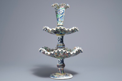 An exceptional three-piece Chinese famille rose epergne milieu-de-table, 19th C.
