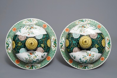 A pair of large Chinese famille noire vases and covers, 19/20th C.