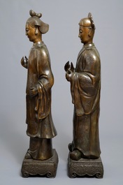 A pair of large Chinese bronze nodding-head figures for the Vietnamese market, 19th C.