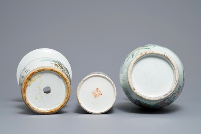Drie Chinese famille rose vazen met diverse decors, 19/20e eeuw