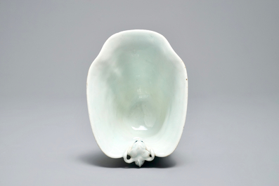 A Chinese blue and white double-walled reticulated jug, Qianlong