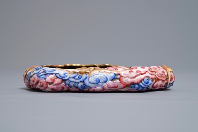 A Chinese famille rose brush washer with moulded design of bats, Qianlong mark, 20th C.
