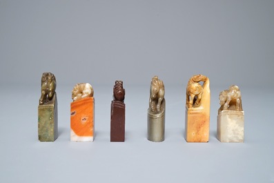 Six sceaux en pierre dure figurants des chevaux, Chine, 19/20&egrave;me