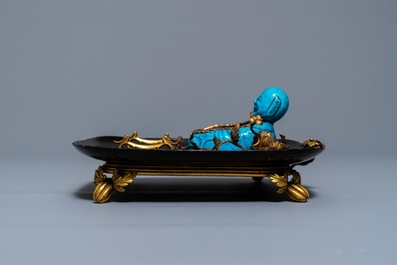 A French lacquer and gilt bronze inkwell with a Chinese turquoise-glazed brush washer, Kangxi and 19th C.