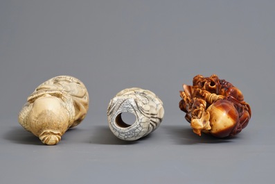 Three Chinese carved ivory 'immortal' figures, ca. 1900