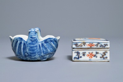 A Chinese blue and white bat-shaped brush washer and a square box and cover, Kangxi/Qianlong