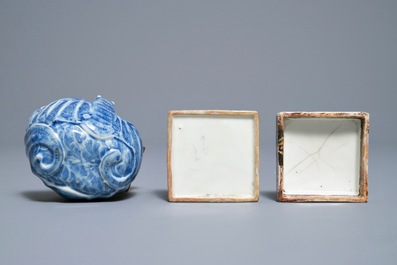 A Chinese blue and white bat-shaped brush washer and a square box and cover, Kangxi/Qianlong