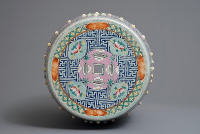 A Chinese famille rose 'dragon and phoenix' garden seat, 19th C.