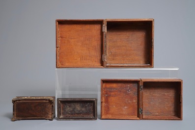 Trois bo&icirc;tes en bois incrust&eacute; de nacre, Chine, 19&egrave;me