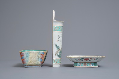 Two Chinese famille rose bowls and a wall hanging vase, 19th C.