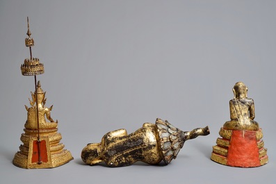 Drie Thaise verguld bronzen, aardewerken en houten votieve beelden, 19e eeuw