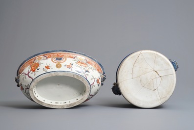 Twee Imari-stijl wijnkoelers met wapen van Koning Lodewijk XV van Frankrijk, Samson, Parijs, 19e eeuw