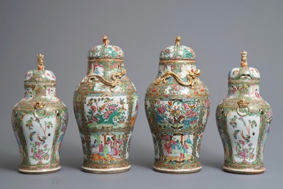 Twee paar Chinese Canton famille rose dekselvazen, 19e eeuw