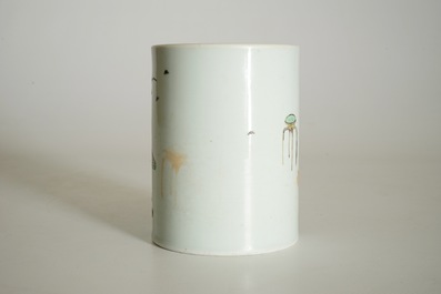 A Chinese famille verte Kangxi style brush pot, 19/20th C.