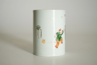 A Chinese famille verte Kangxi style brush pot, 19/20th C.