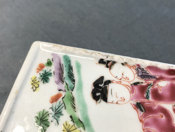 A square Chinese famille rose brush pot on wooden stand, Yongzheng/Qianlong