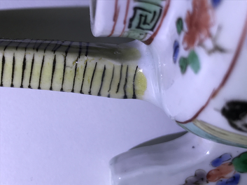 A fine Chinese famille verte teapot and cover, Kangxi