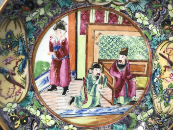 Twee Chinese famille rose schotels, een blauwwitte cachepot en negen Canton schotels, 19e eeuw