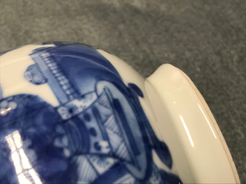 A Chinese blue and white ewer and cover with 'antiquities' design, Kangxi