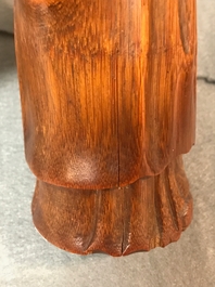 Twee Chinese bamboe figuren, 19e eeuw