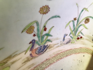 A rare Chinese famille rose Pronk style basin, Qianlong, ca. 1740