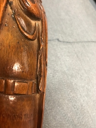 Twee Chinese bamboe figuren, 19e eeuw