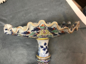 An exceptional three-piece Chinese famille rose epergne milieu-de-table, 19th C.