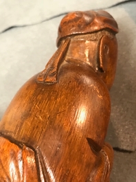 Twee Chinese bamboe figuren, 19e eeuw