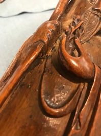 Twee Chinese bamboe figuren, 19e eeuw