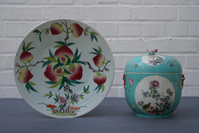 A Chinese famille rose '9 peaches' dish and a turquoise ground bowl and cover, Qianlong mark, 19/20th C.