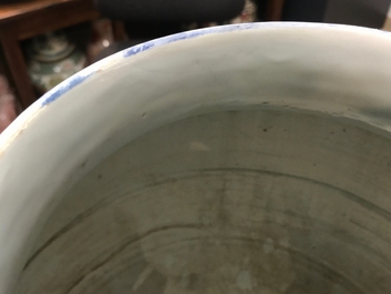 Un grand pot couvert en porcelaine de Chine bleu et blanc, Wanli, Ming