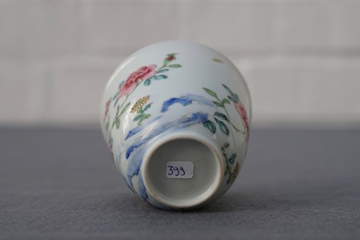 A Chinese famille rose cup and saucer with roosters, Yongzheng